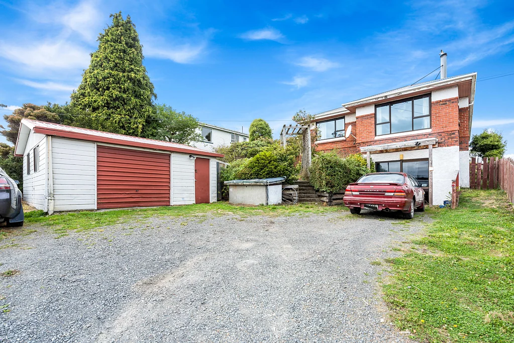18 Newarp Street, Balclutha, Clutha, Otago