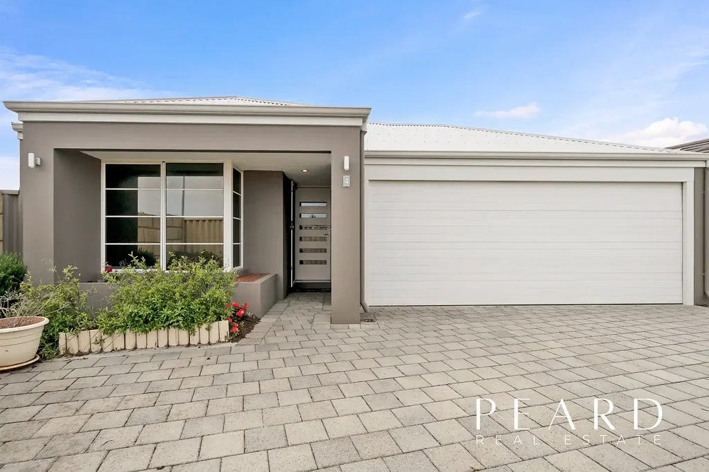 4/23 Crown Point Crescent, Butler, WA 6036