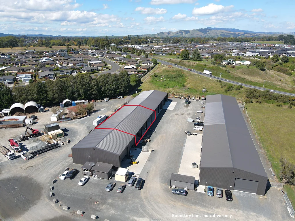 Cambridge  Covered yard space in Matos Segedin