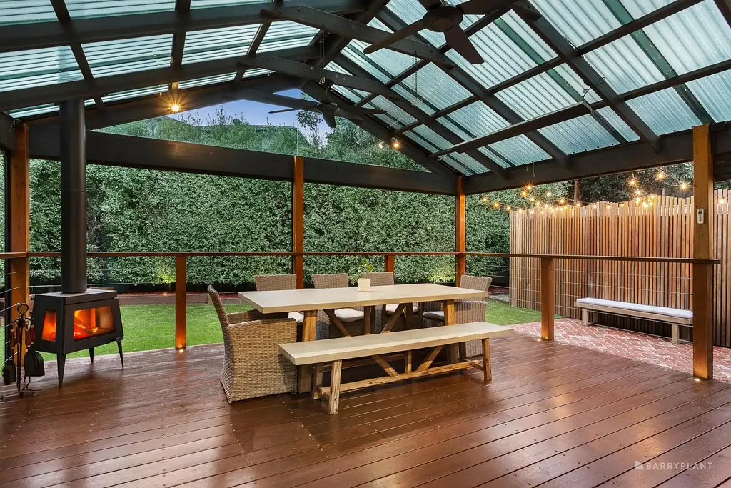 1 Byrne Crescent, Watsonia North, VIC 3087