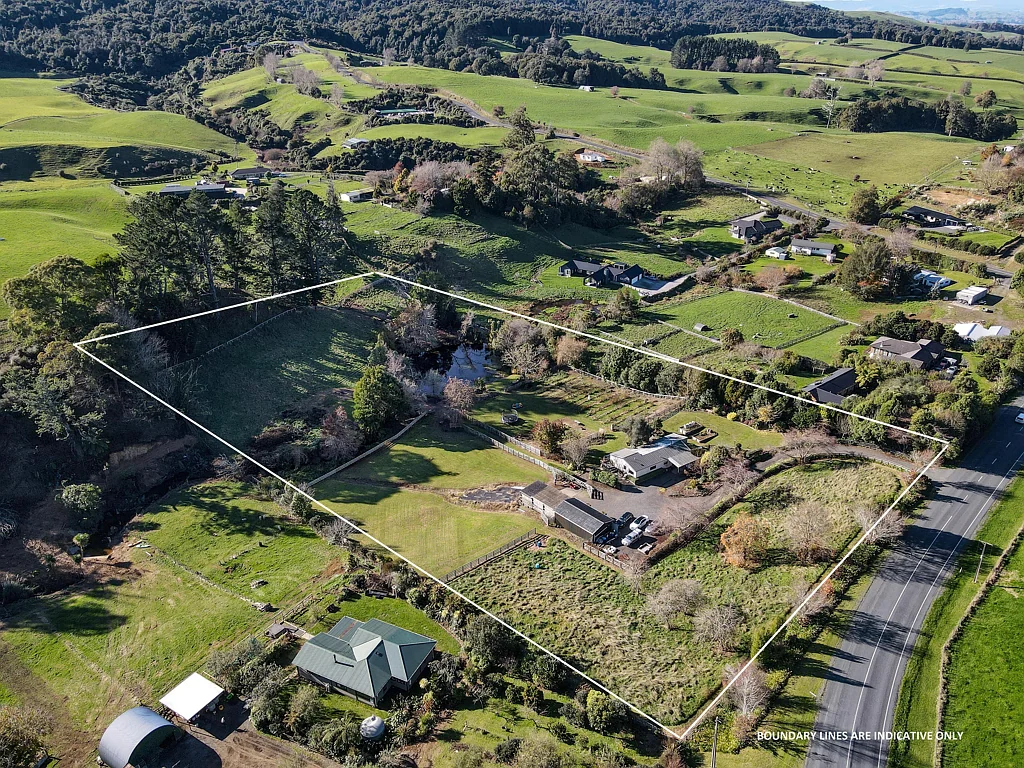 Pukeatua 3कमरा Exciting Development Potential!