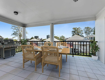 10/495 Vulture Street East, East Brisbane, Brisbane - Eastern Region, 2房, 2浴, Apartment