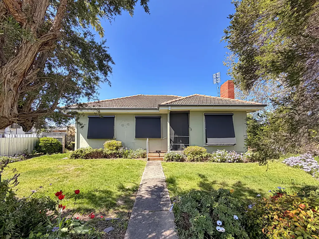 Comfortable 3-Bedroom Home in a Quiet Location