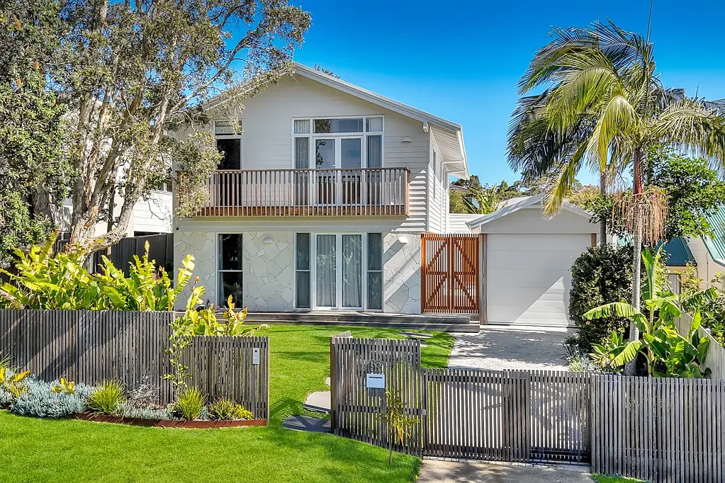 Forresters Beach 5ਬੈੱਡਰੂਮ Relaxed Coastal Luxury Oasis in Forresters Beach
