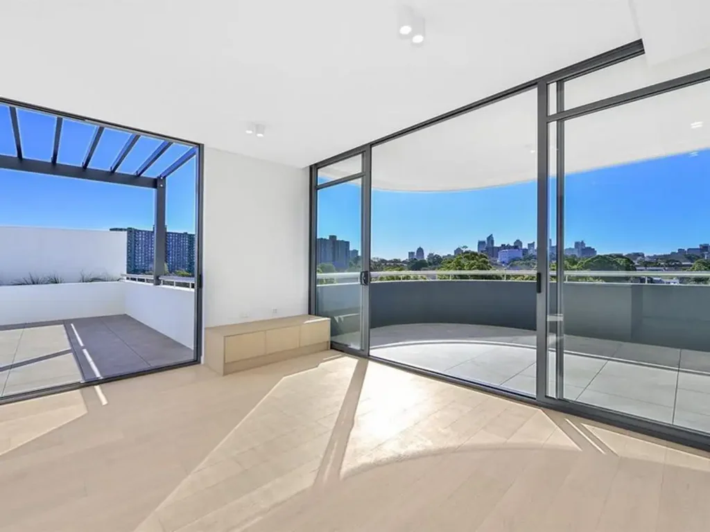 Luxury Dual Level Penthouse | Unfurnished