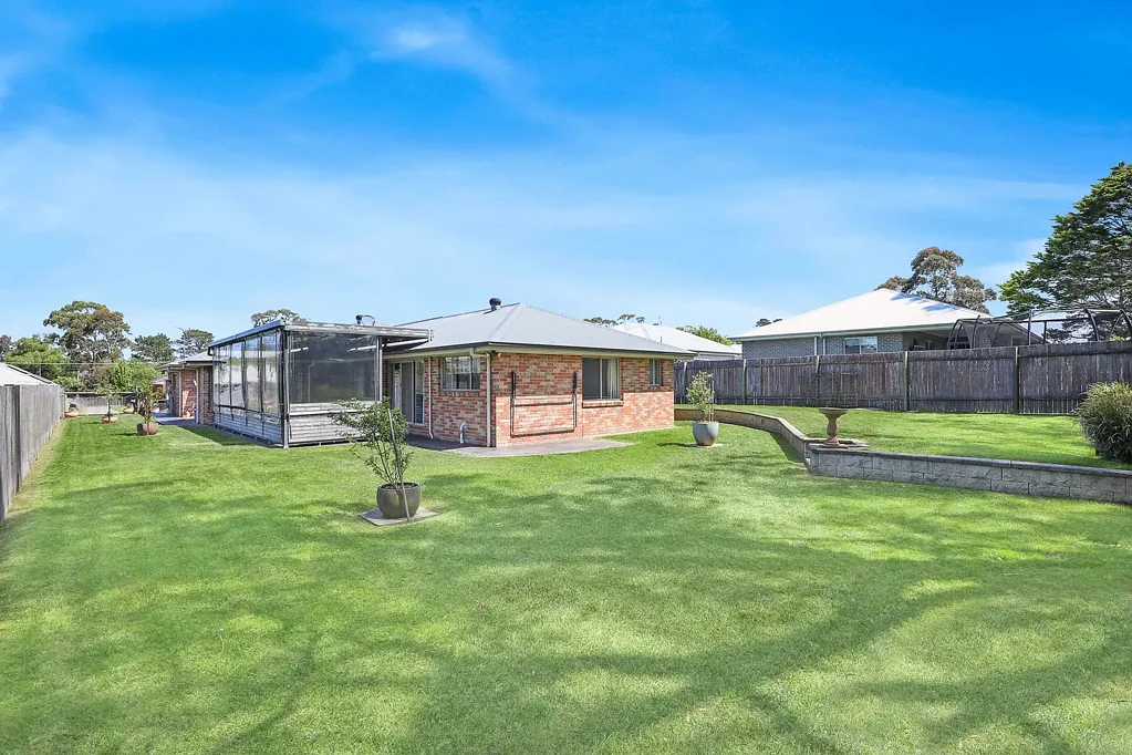 Moss Vale 5غرفة نوم Comfortable Family Living with Granny Flat