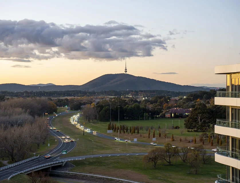 232/15 Irving Street, Phillip, Woden Valley District, 2 ਕਮਰੇ, 2 ਬਾਥਰੂਮ, Apartment