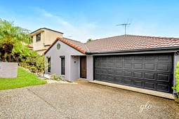 14 Summit Terrace, Forest Lake