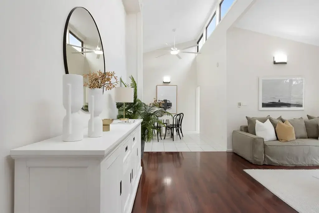 Bonnet Bay 4Moenga Stunning Single Level | Low Maintenance | Cracking Outlook