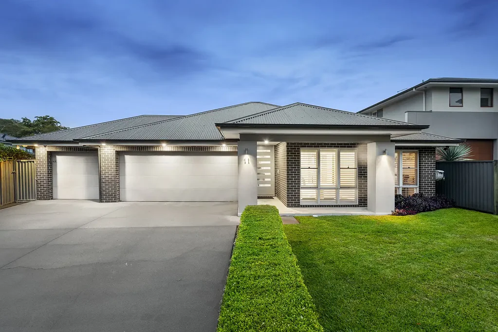 11 Applegum Crescent, North Kellyville, NSW 2155