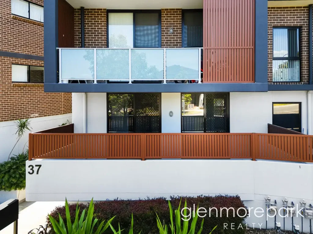 10/37 Bradley Street, Glenmore Park, NSW 2745