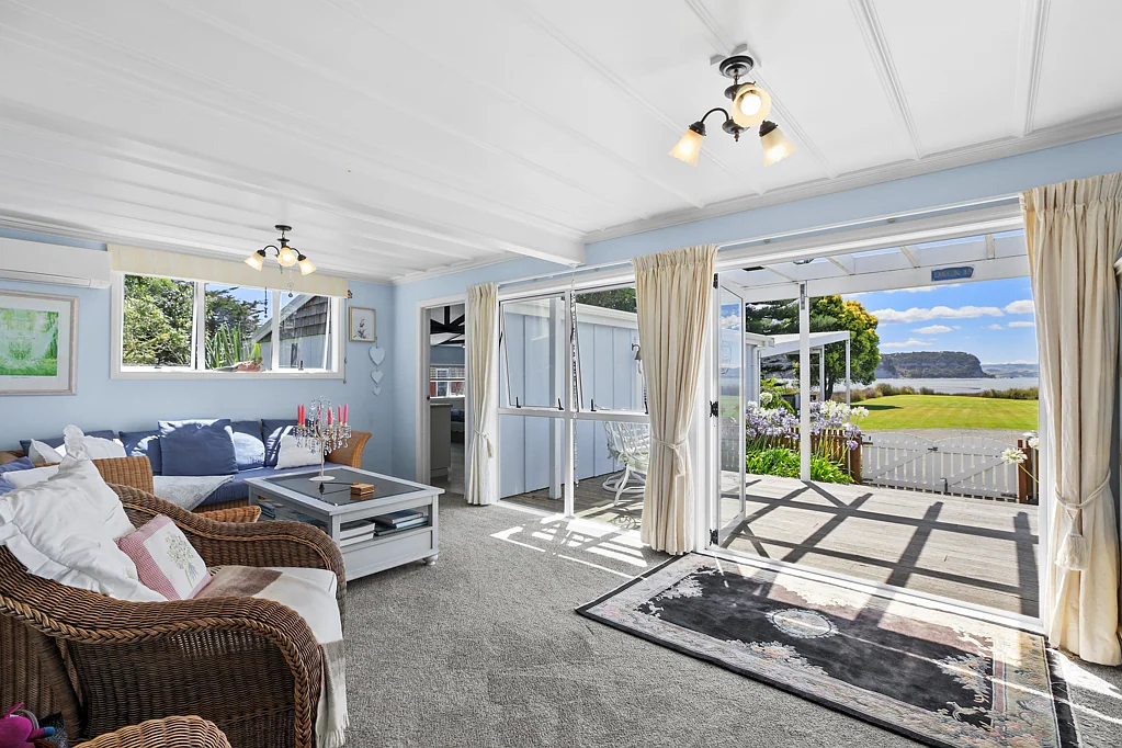 Kawhia 3房  Waterfront Home or Retreat
