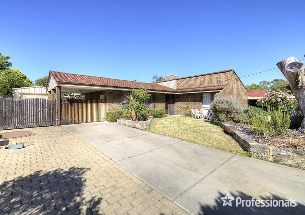 30 Juniper Way, Forrestfield, WA 6058