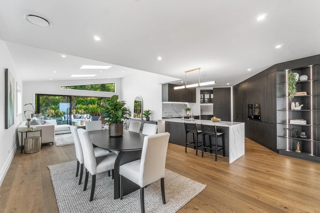 Castor Bay 5房 高端海滨生活｜尽享私密舒适与精致社交体验 A Home Best Experienced in Person