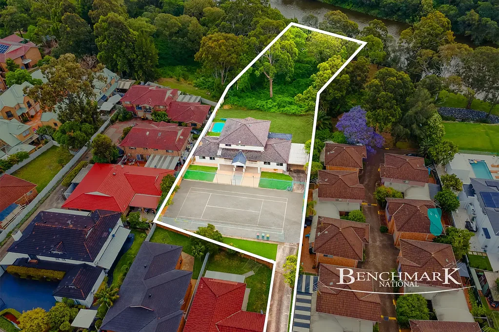 Chipping Norton 5कमरा 5-Bedroom Double-Storey Home with Pool & Tennis Court – On Approx. 4000 sqm of Land || 189 Epsom Road, Chipping Norton