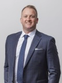 Kurt Lindsay