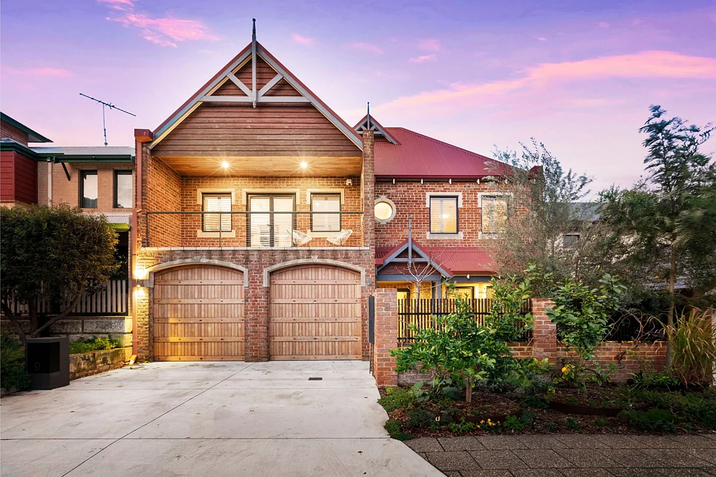 9 Corkhill Street, North Fremantle, WA 6159