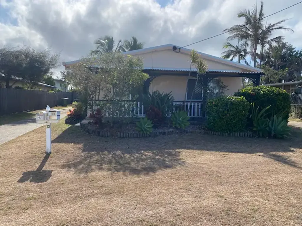 Beachside Living – Comfort & Convenience at Your Doorstep!