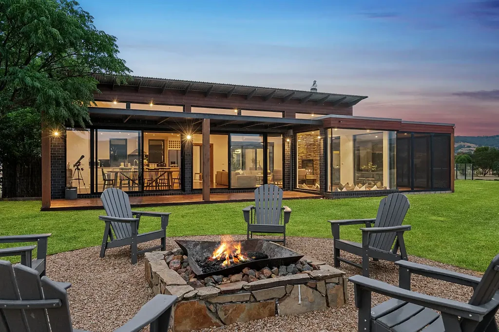 Merrijig 4બેડરૂમ The ultimate High Country retreat with incredible Buller views!