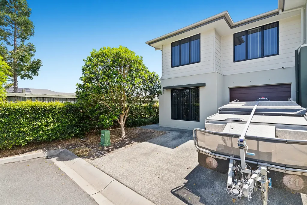 1/430 Gainsborough Drive, Pimpama, QLD 4209