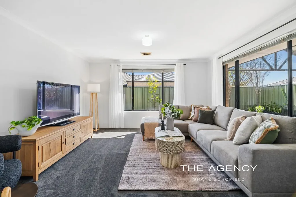 Helena Valley 5ਬੈੱਡਰੂਮ Room to Move, Space to Grow and a Backyard to Love