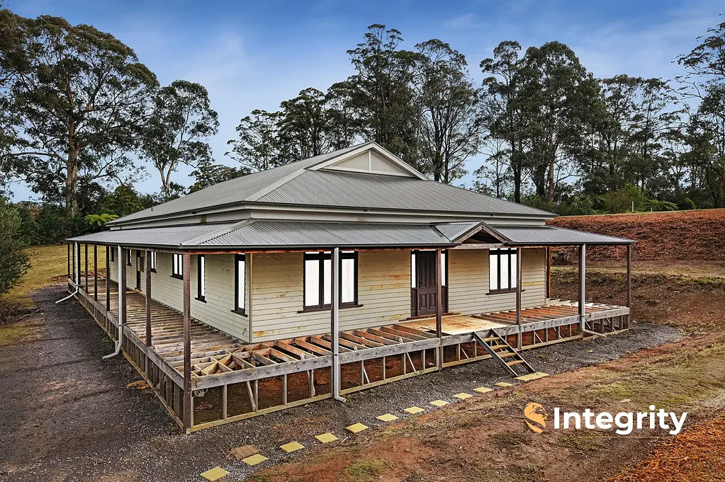 Kinglake 5 Bedroom Lock-Up Stage with Self Contained Studio