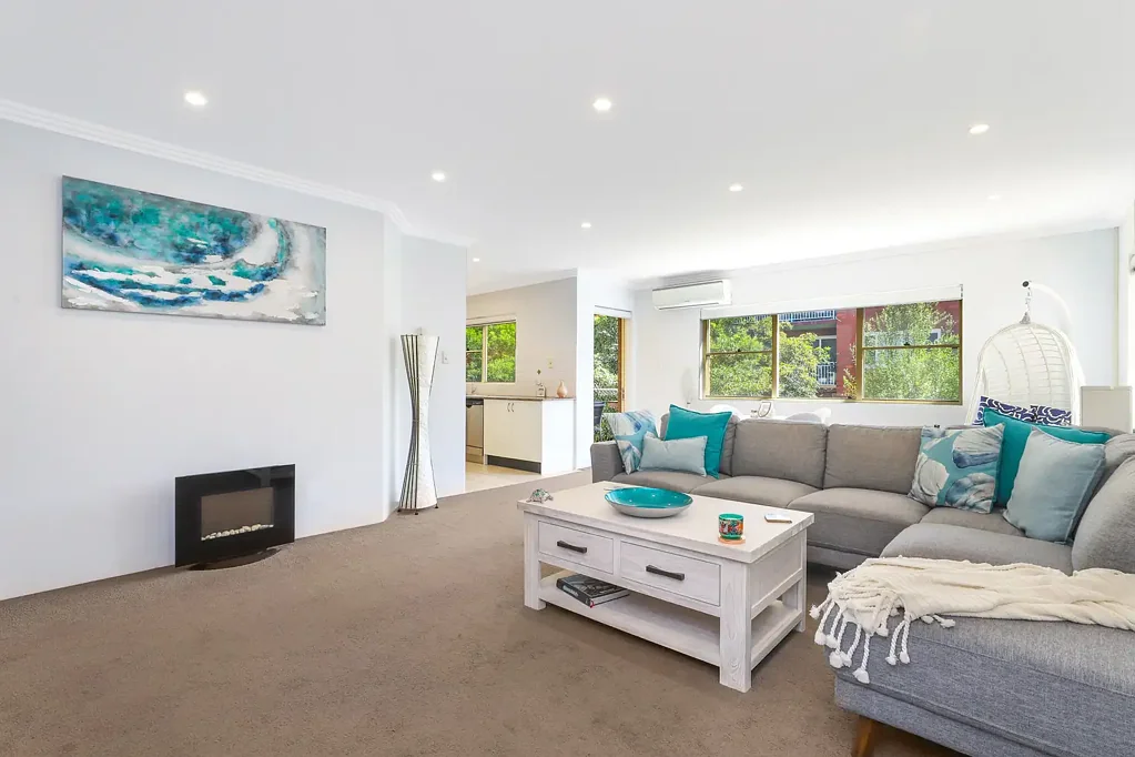 Stunning and Spacious Unit