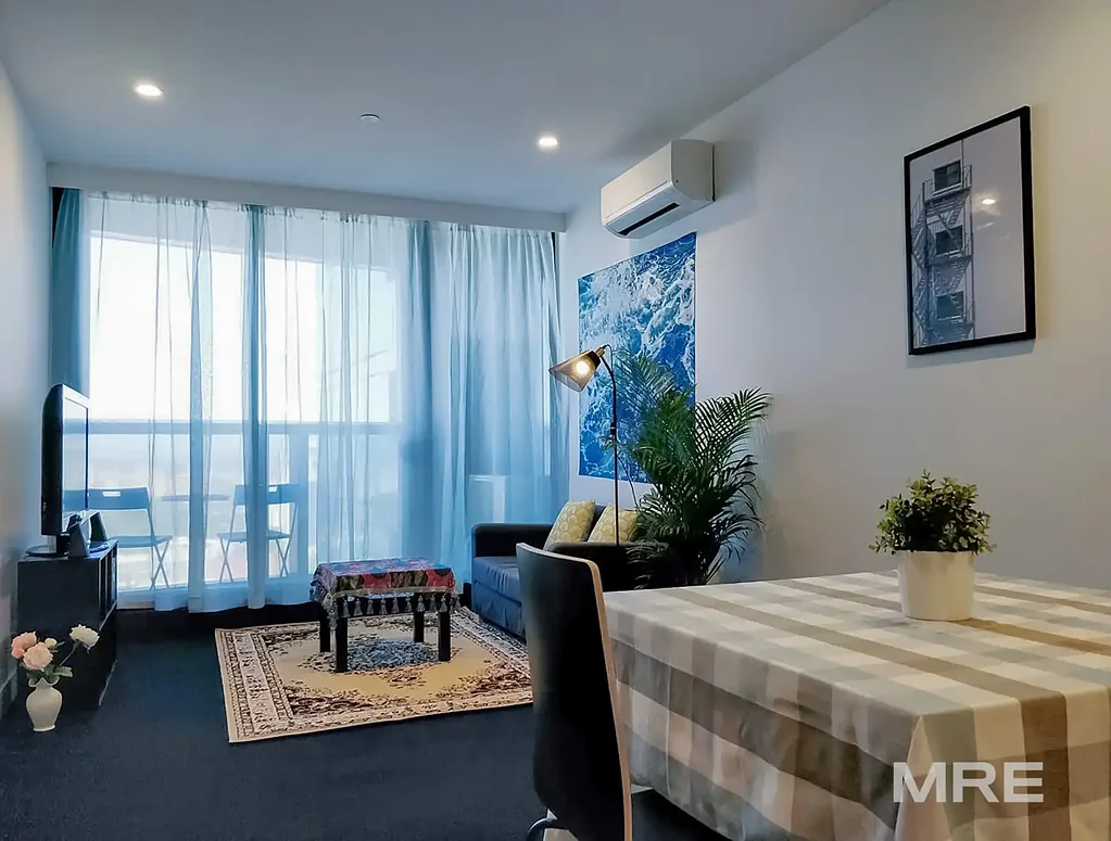 Stylish living in the heart of Carlton