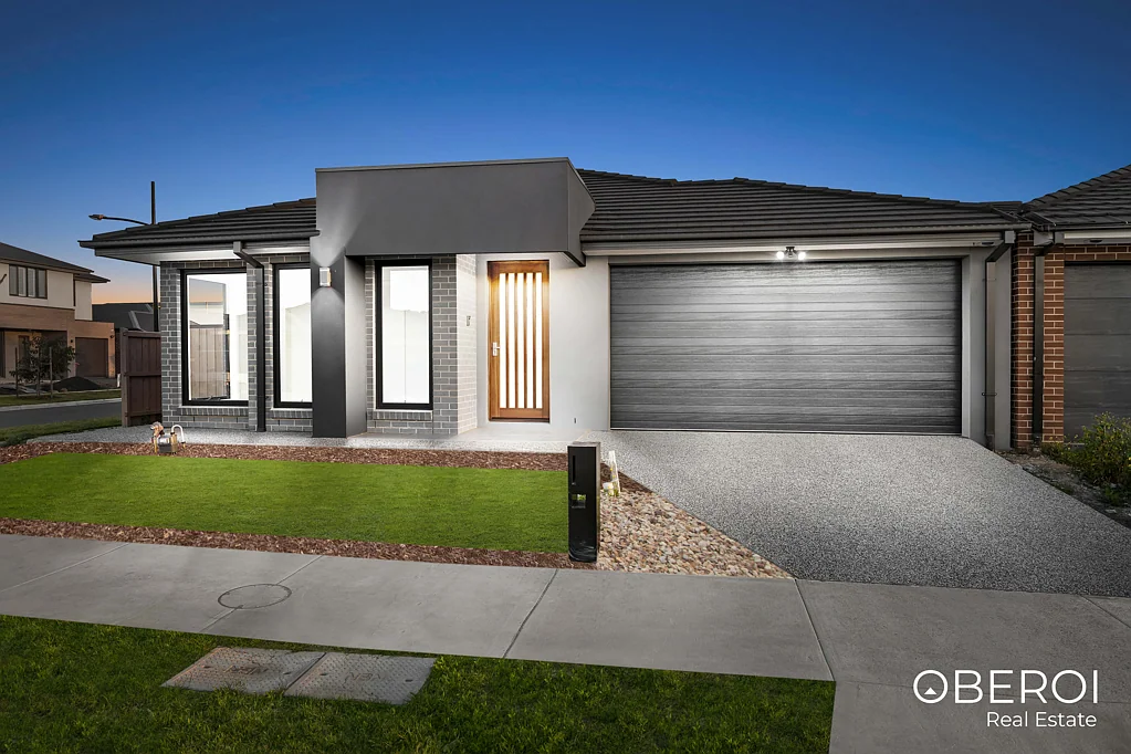 11 Verdant Drive, Donnybrook, VIC 3064