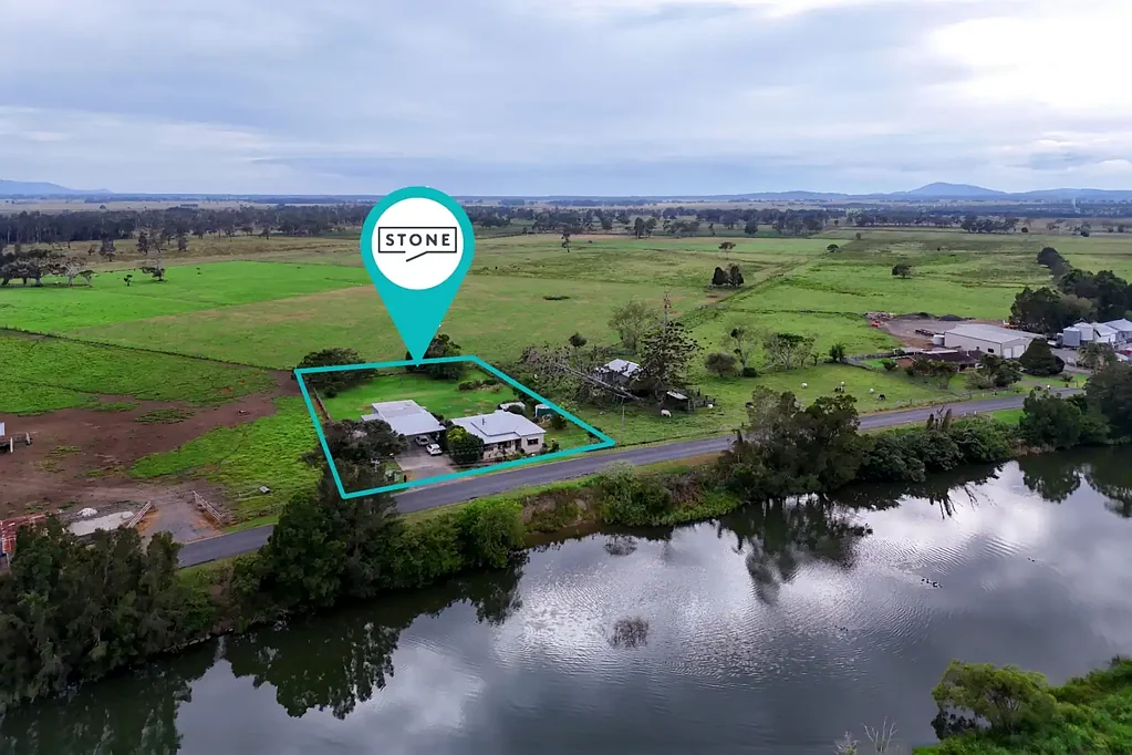 Belmore River 3chambre Riverside Country Charm with Sheds to Impress