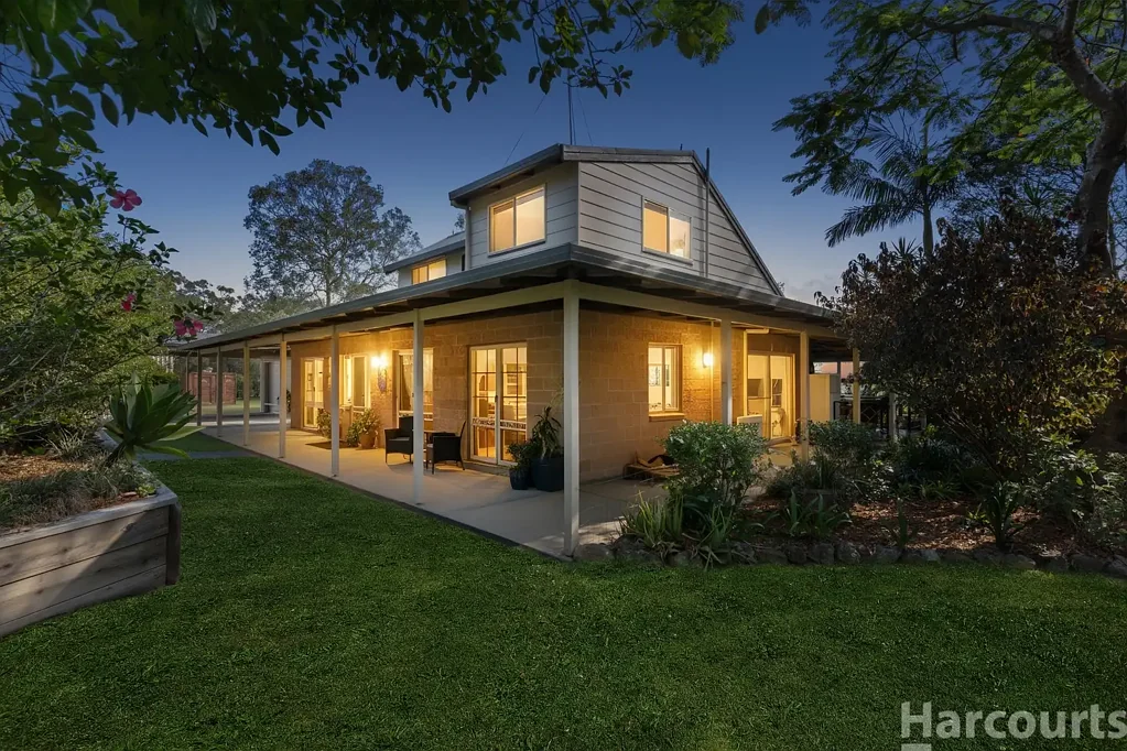 1527 Armidale Road, Temagog, NSW 2440