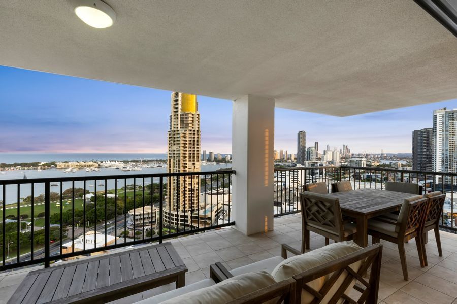 274/105 Scarborough Street, Southport, Gold Coast, 3 habitaciones, 2 baños, Apartment