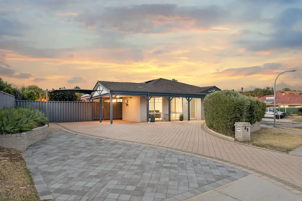 49 Stonehaven Parade, Kinross, WA 6028