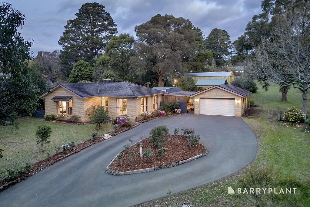 27 Church Street, Emerald, VIC 3782