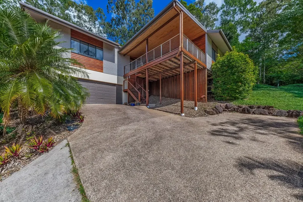 Comfort, Convenience & Tropical Living