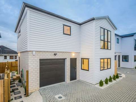 Papatoetoe 4房  Modern Home, Prime Papatoetoe Location!