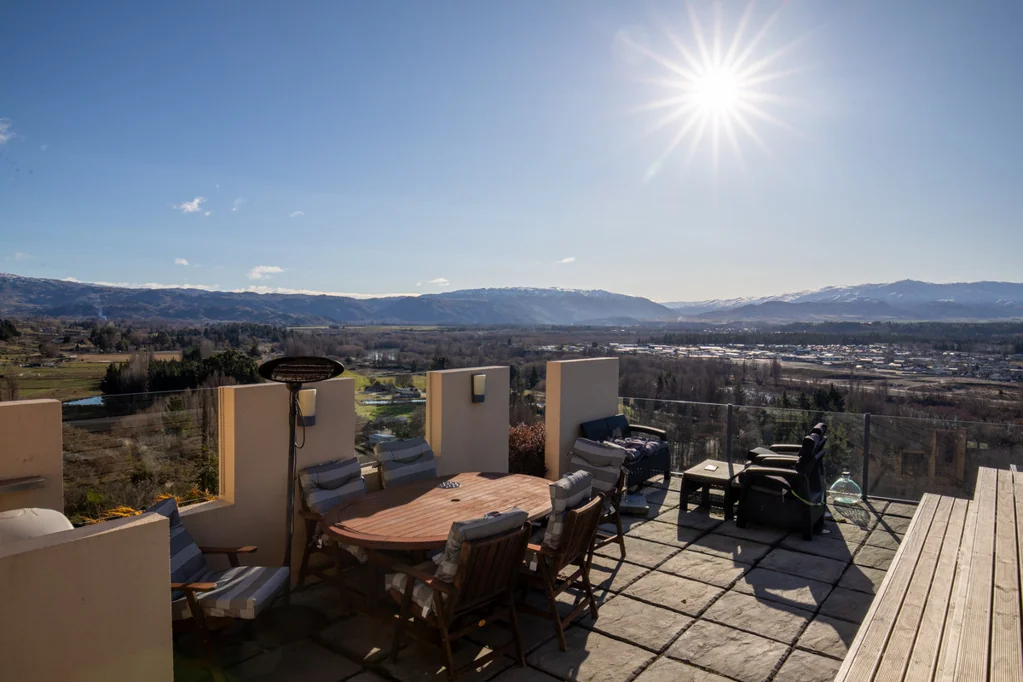 Alexandra 4 Bedroom EXCEPTIONAL FAMILY LIVING - COMMANDING VIEWS