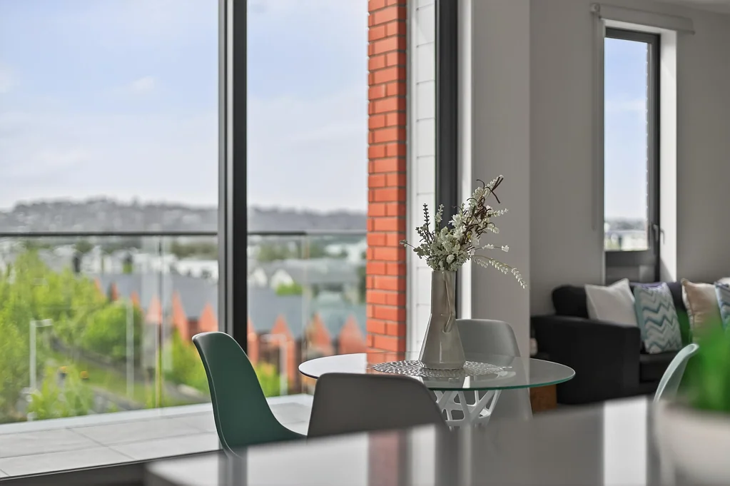 Hobsonville 2房  Sensational views!