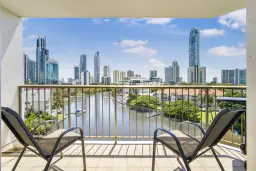 504/21 Peninsular Drive, Surfers Paradise