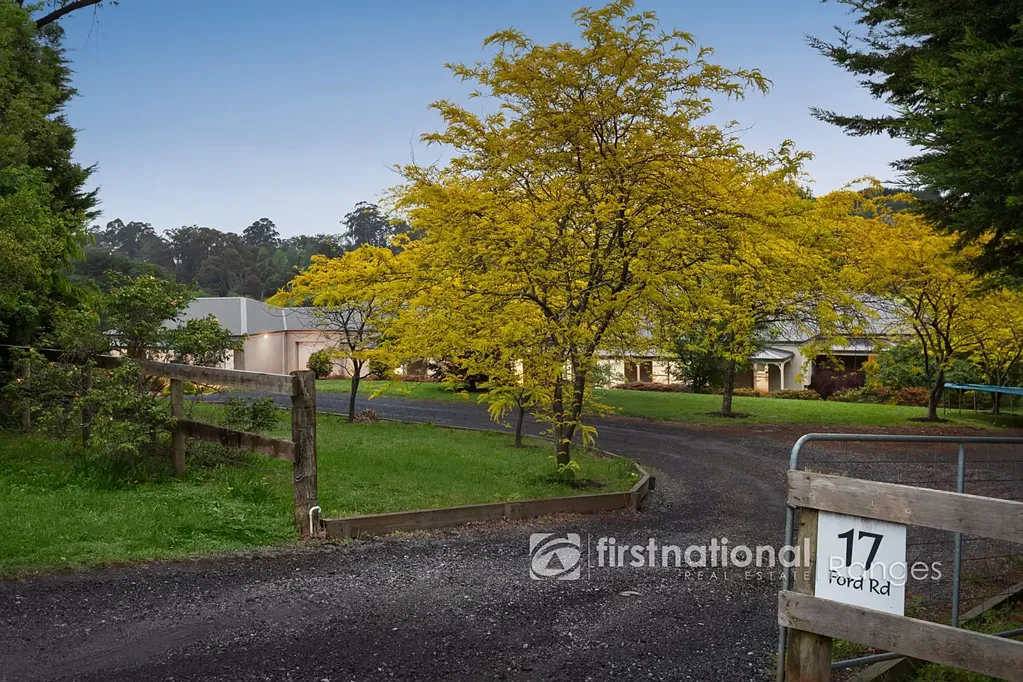 17 & 17a Ford Road, Emerald, VIC 3782