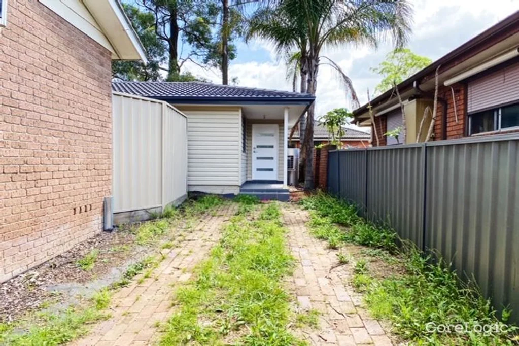 "Charming 2-Bedroom Granny Flat in Quiet Bidwill Location"