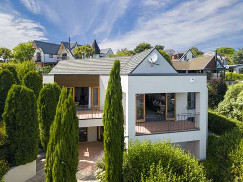 Westmorland 4房  Spacious Retreat with Views & Versatility