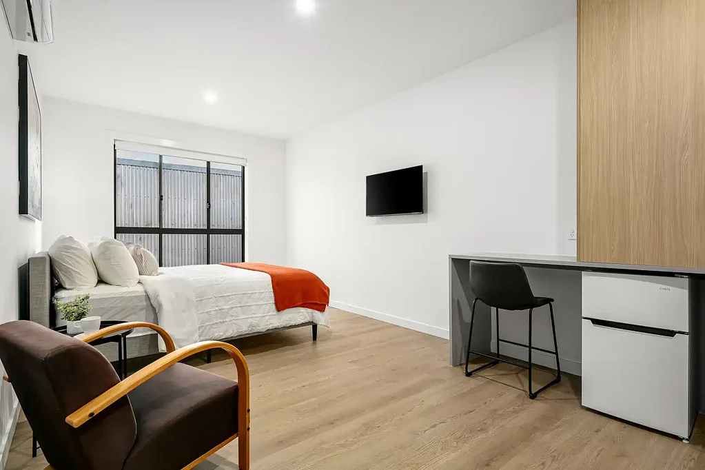 Brand New Boutique Rooms – Fully Furnished, Private Ensuites – 700m to Ginifer Station. Bills Included!