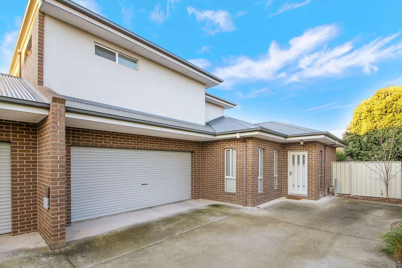 UNIT 3 26 WILLIAM ST, WODONGA VIC 3690, 0房, 0浴, Townhouse