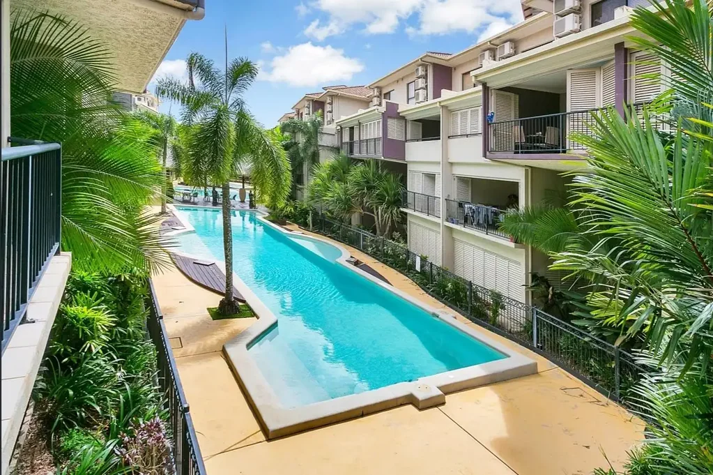 FURNISHED Sky-Villa! 2 Bed, 2 Bath + Study | City Waters