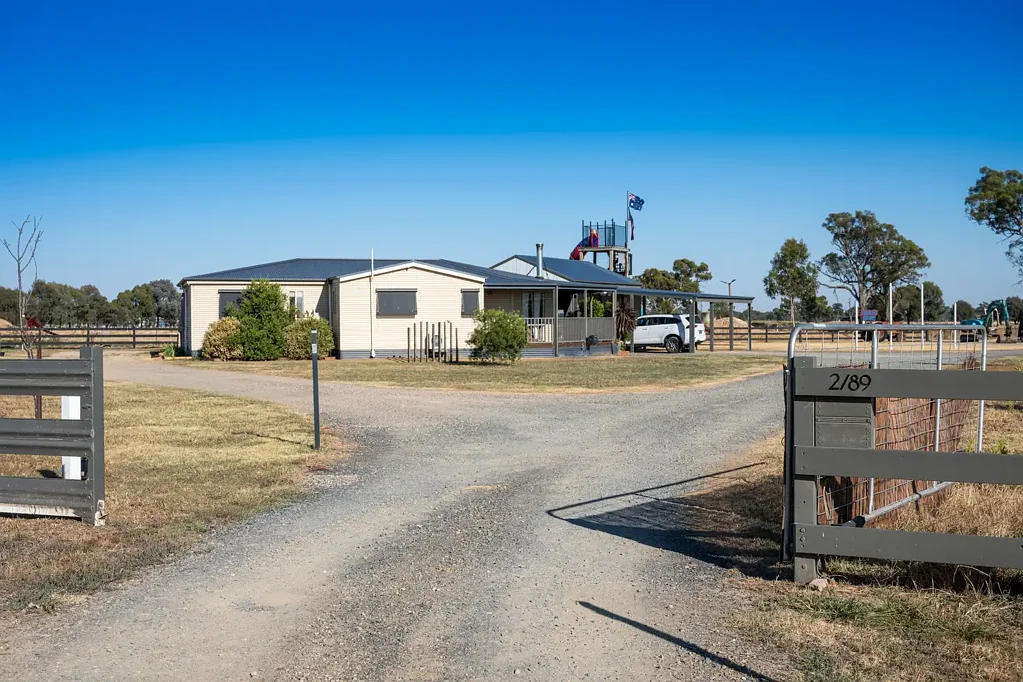 Benalla 4 Bedroom Adaptable property with enviable lifestyle opportunities just minutes from Benalla