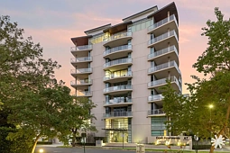 3/67 Mill Point Road, South Perth