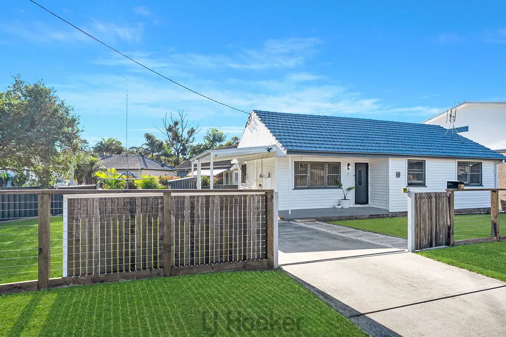 2 Alexander Street, Mount Hutton, NSW 2290