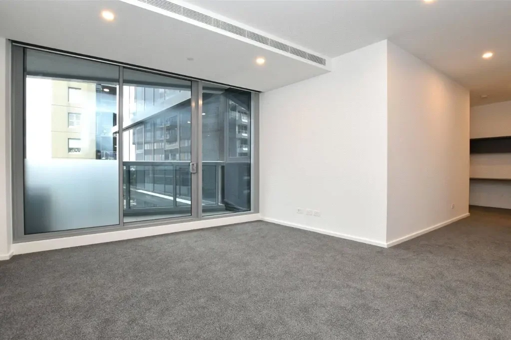 CHIC ONE BEDROOM APARTMENT LOCATED IN HEART OF SOUTHBANK
