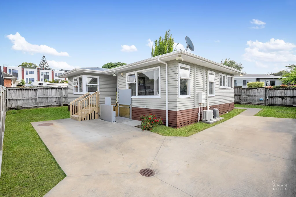 51A Stottholm Road, Titirangi, Waitakere City, Auckland